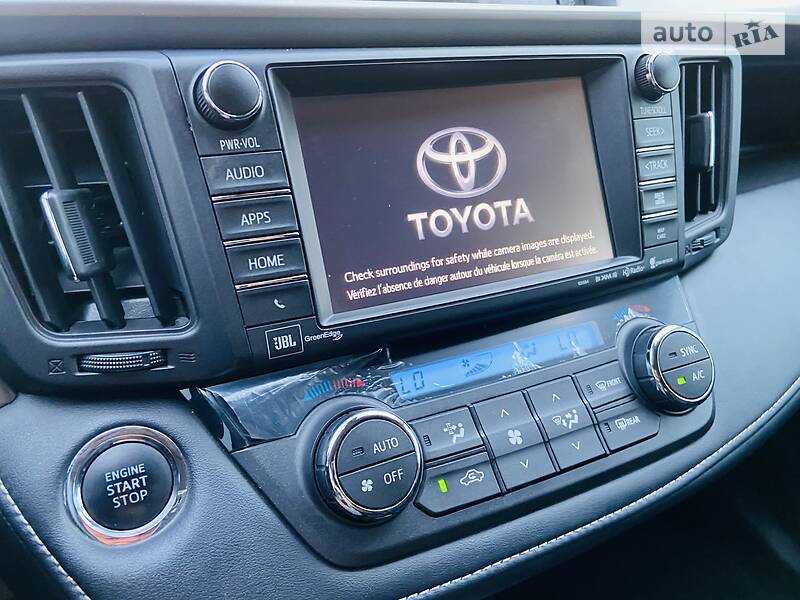 Позашляховик / Кросовер Toyota RAV4 2016 в Одесі