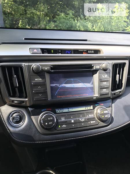 Позашляховик / Кросовер Toyota RAV4 2013 в Києві