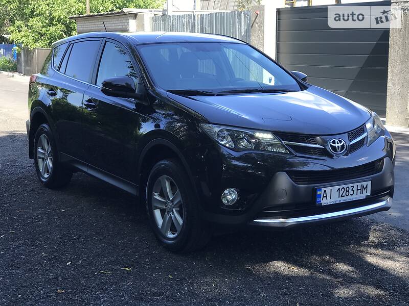 Позашляховик / Кросовер Toyota RAV4 2013 в Києві