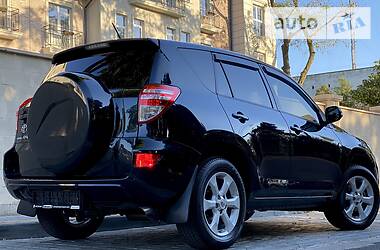 Позашляховик / Кросовер Toyota RAV4 2011 в Одесі