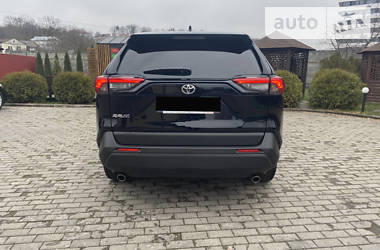 Позашляховик / Кросовер Toyota RAV4 2020 в  фото 2 Позашляховик / Кросовер Toyota RAV4 2020 в