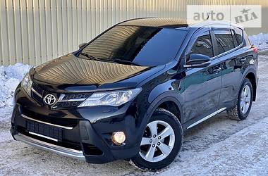 Внедорожник / Кроссовер Toyota RAV4 2014 в Киеве