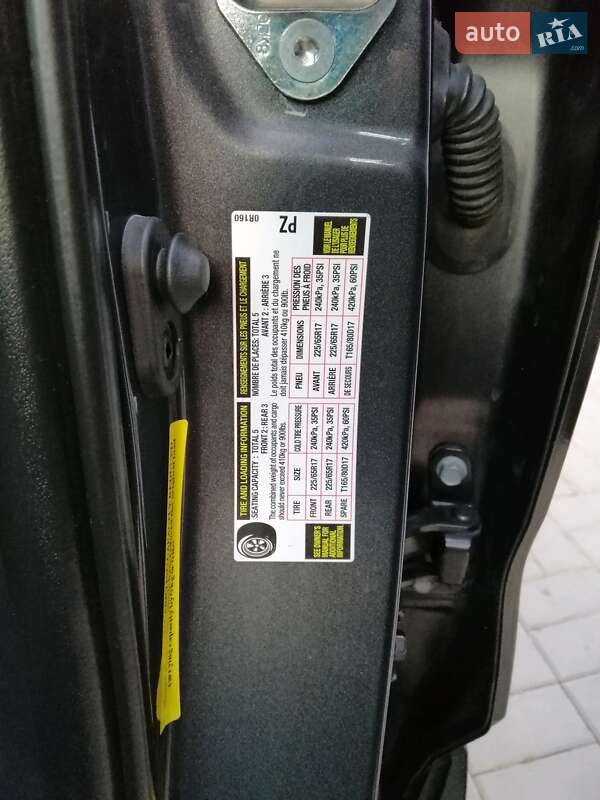 Позашляховик / Кросовер Toyota RAV4 2018 в Одесі