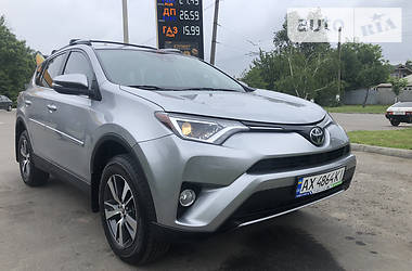 Внедорожник / Кроссовер Toyota RAV4 2016 в Харькове