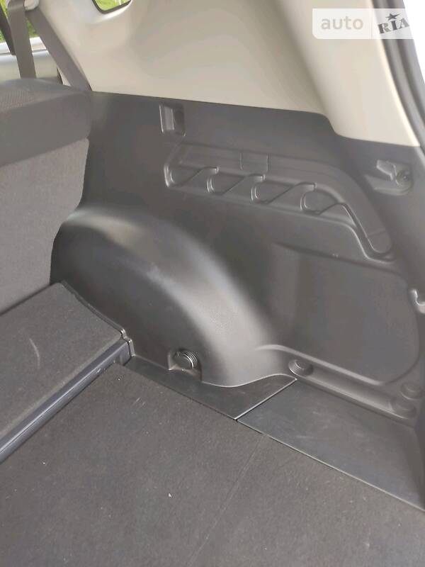 Внедорожник / Кроссовер Toyota RAV4 2018 в Киеве