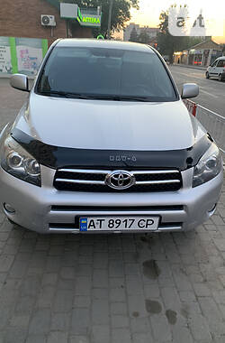 Внедорожник / Кроссовер Toyota RAV4 2007 в Ивано-Франковске