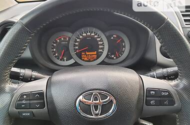 Внедорожник / Кроссовер Toyota RAV4 2009 в Умани