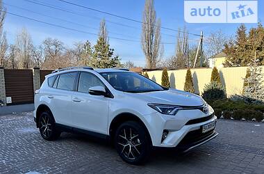 Внедорожник / Кроссовер Toyota RAV4 2015 в Кропивницком