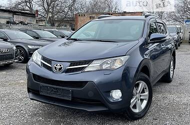 Внедорожник / Кроссовер Toyota RAV4 2014 в Тернополе