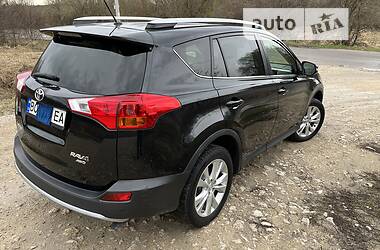 Внедорожник / Кроссовер Toyota RAV4 2013 в Тернополе