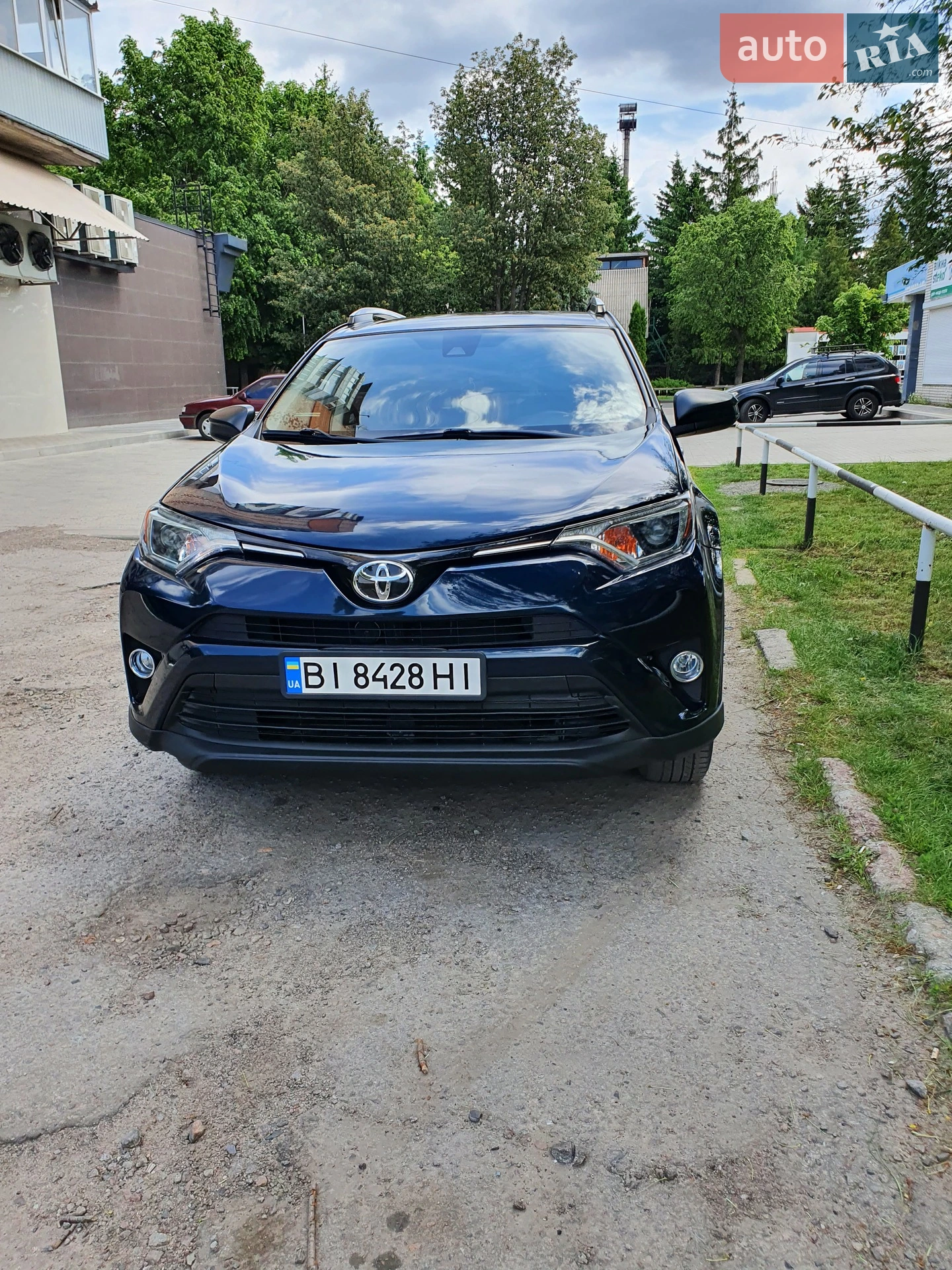 2018 Toyota RAV 4 - мініатюра 10