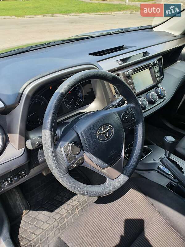 Позашляховик / Кросовер Toyota RAV4 2018 в Полтаві