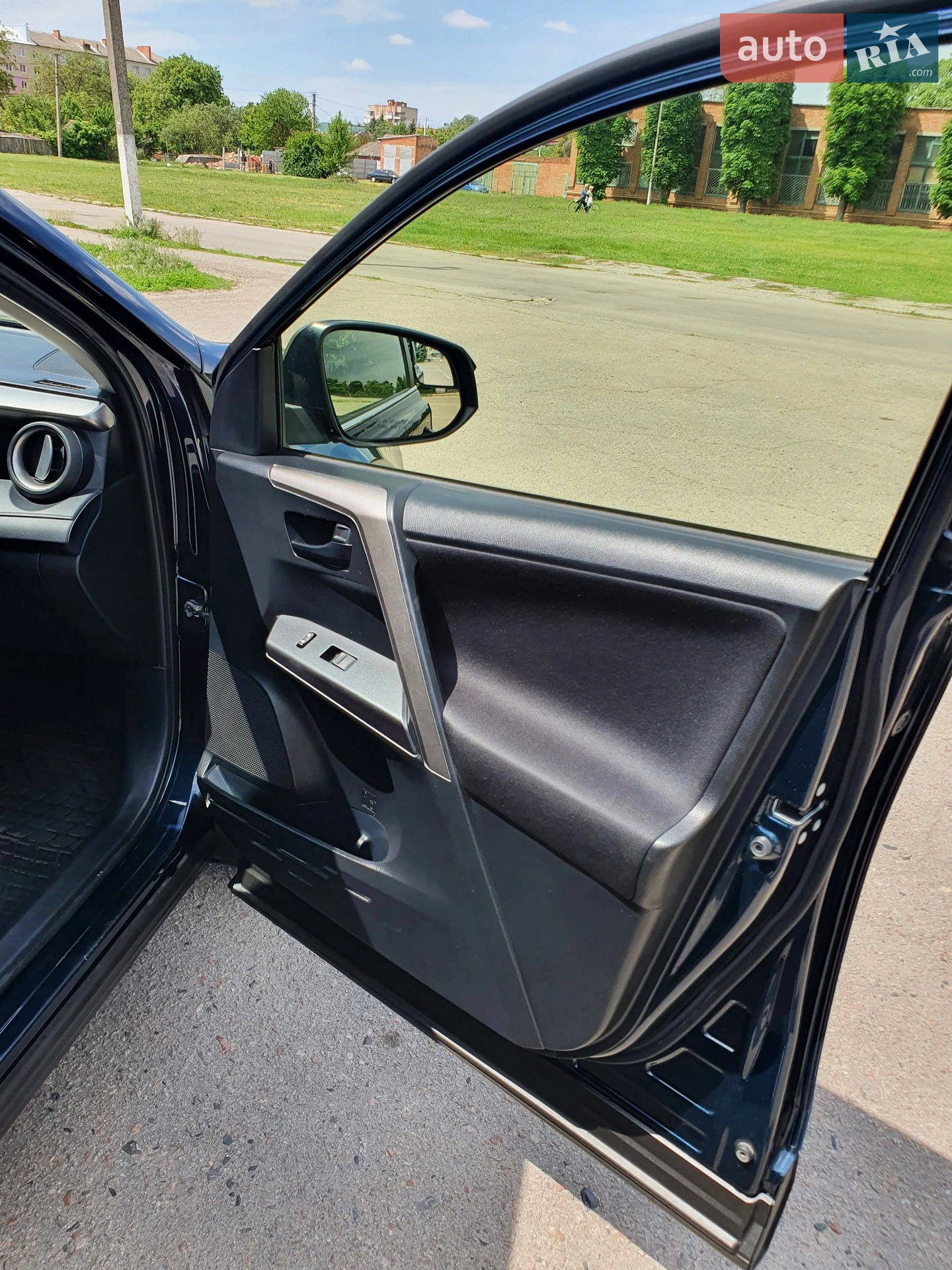 2018 Toyota RAV 4 - мініатюра 23