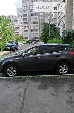 Внедорожник / Кроссовер Toyota RAV4 2014 в Киеве