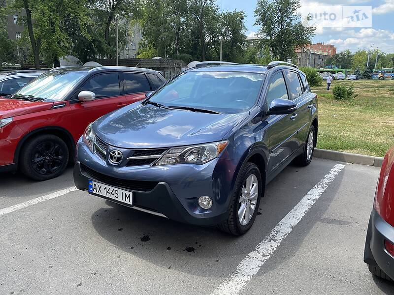 Toyota RAV4 2014