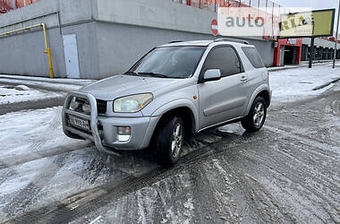 Купе Toyota RAV4 2000 в 