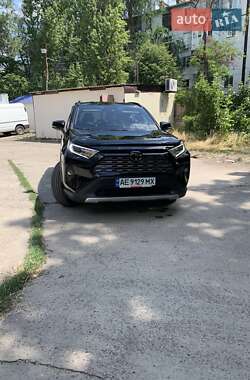 Внедорожник / Кроссовер Toyota RAV4 2019 в Покрове