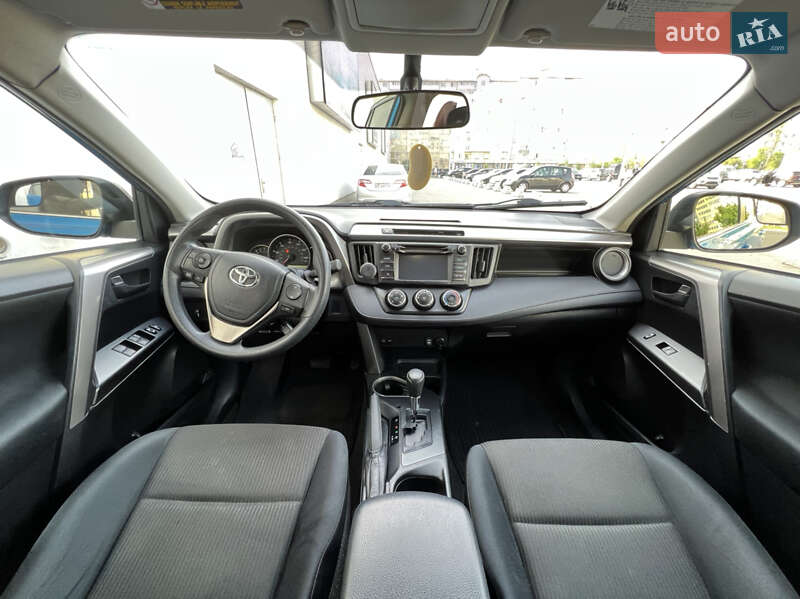 Внедорожник / Кроссовер Toyota RAV4 2016 в Ирпене фото 12 Внедорожник / Кроссовер Toyota RAV4 2016 в Ирпене