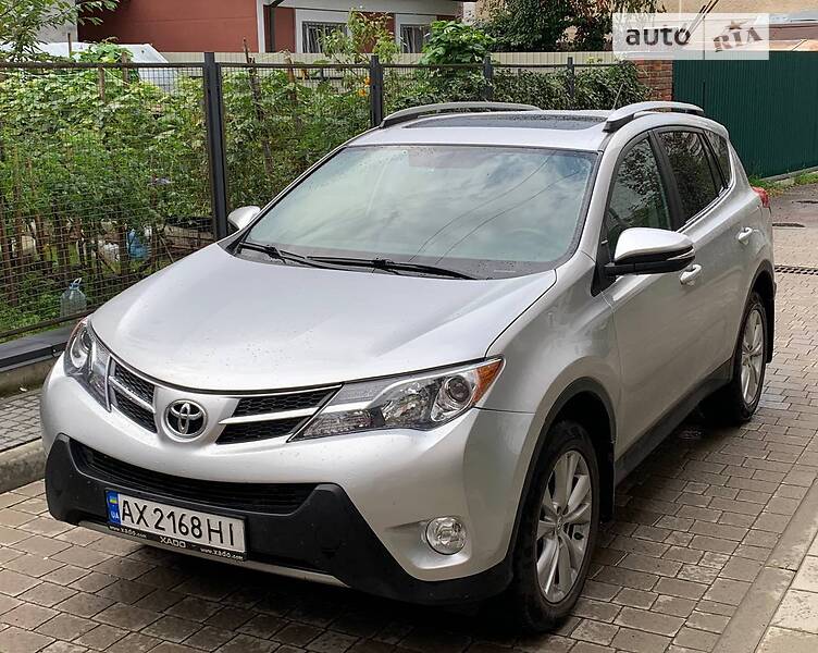 Toyota RAV4 2015