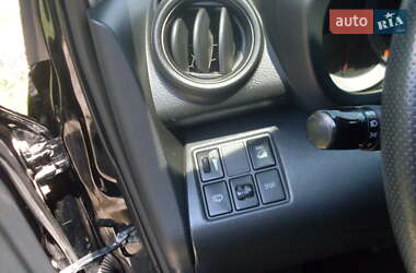 Внедорожник / Кроссовер Toyota RAV4 2010 в Николаеве