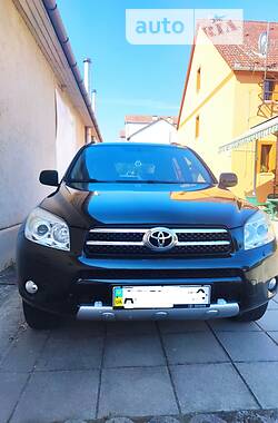 Внедорожник / Кроссовер Toyota RAV4 2008 в Берегово