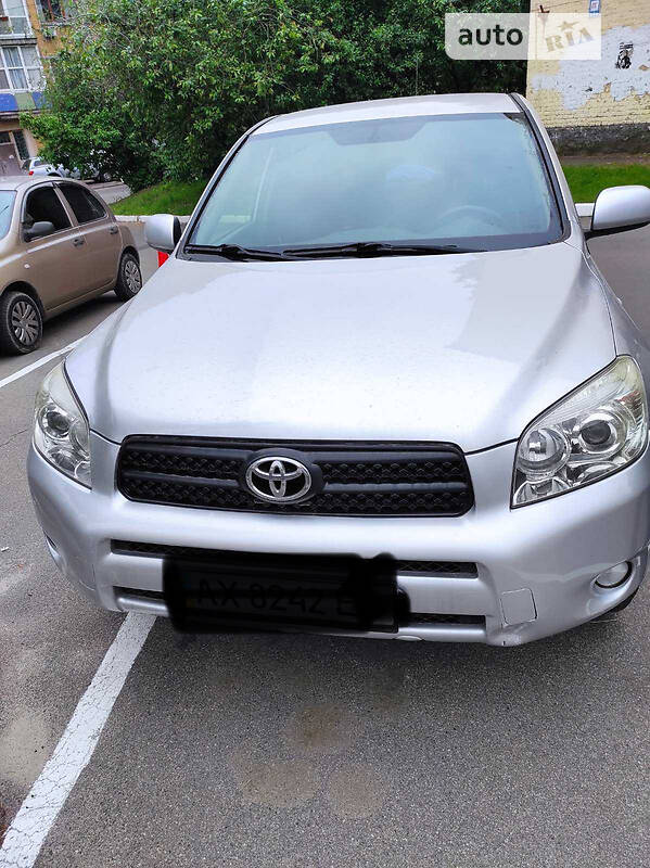 AUTO.RIA – Тойота Рав 4 Автомат - купить Toyota RAV4 с АКПП 