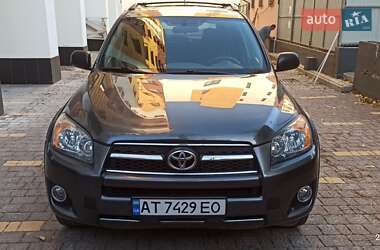 Внедорожник / Кроссовер Toyota RAV4 2012 в Ивано-Франковске