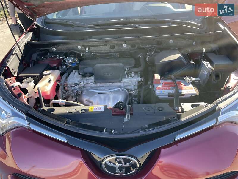 Внедорожник / Кроссовер Toyota RAV4 2017 в Киеве фото 12 Внедорожник / Кроссовер Toyota RAV4 2017 в Киеве