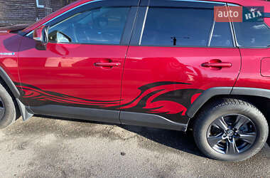 Позашляховик / Кросовер Toyota RAV4 2019 в Києві
