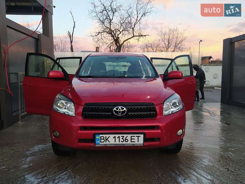 Toyota RAV4 2006
