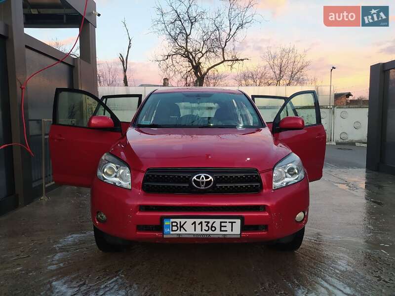 Позашляховик / Кросовер Toyota RAV4 2006 в Рівному фото 4 Позашляховик / Кросовер Toyota RAV4 2006 в Рівному