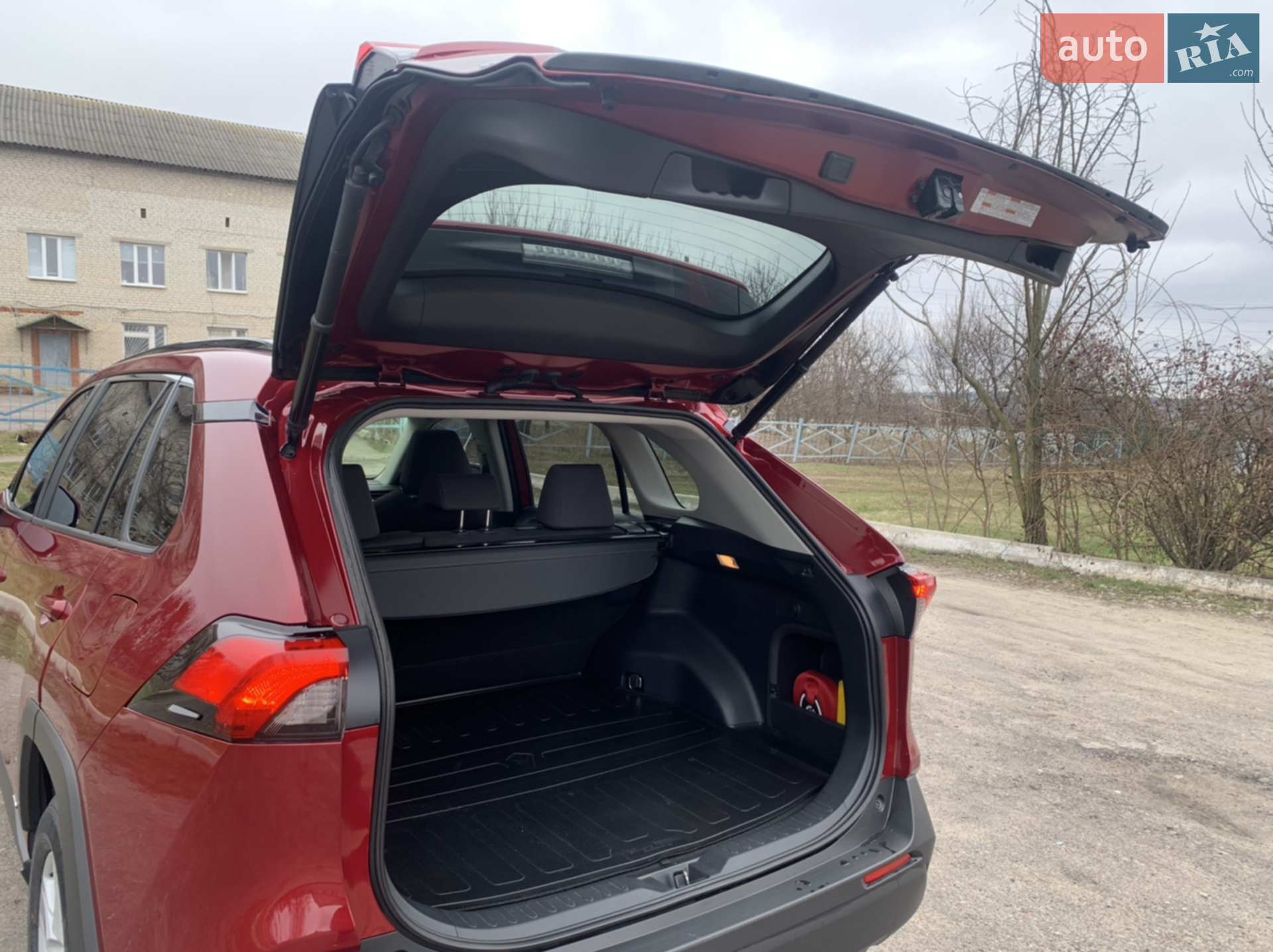 2019 Toyota RAV 4 - мініатюра 16