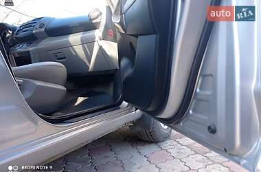 Позашляховик / Кросовер Toyota RAV4 2006 в Одесі