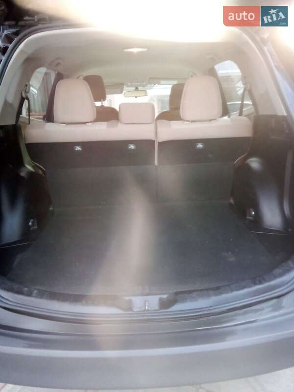 Позашляховик / Кросовер Toyota RAV4 2013 в Львові
