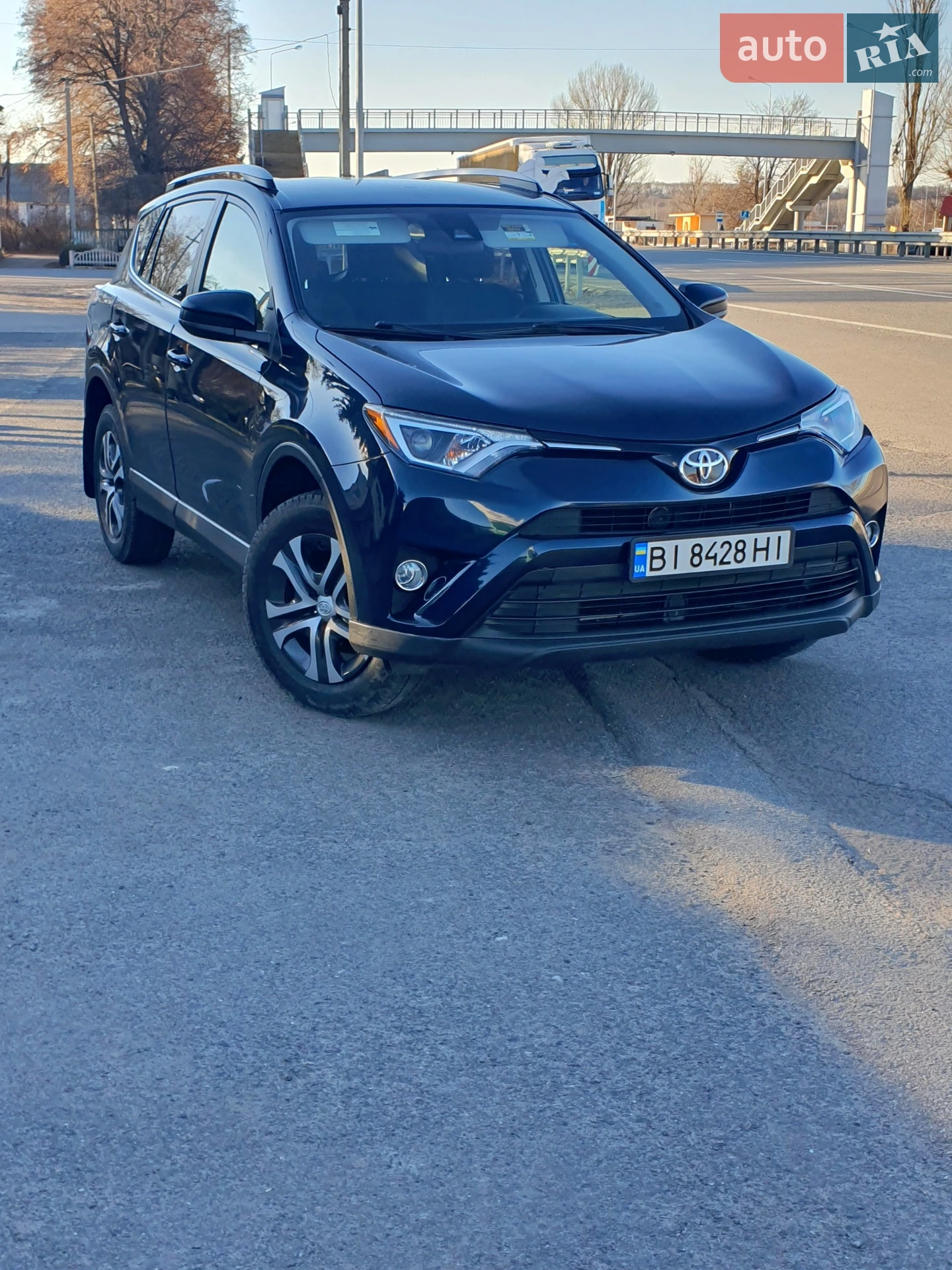 2018 Toyota RAV 4 - мініатюра 8