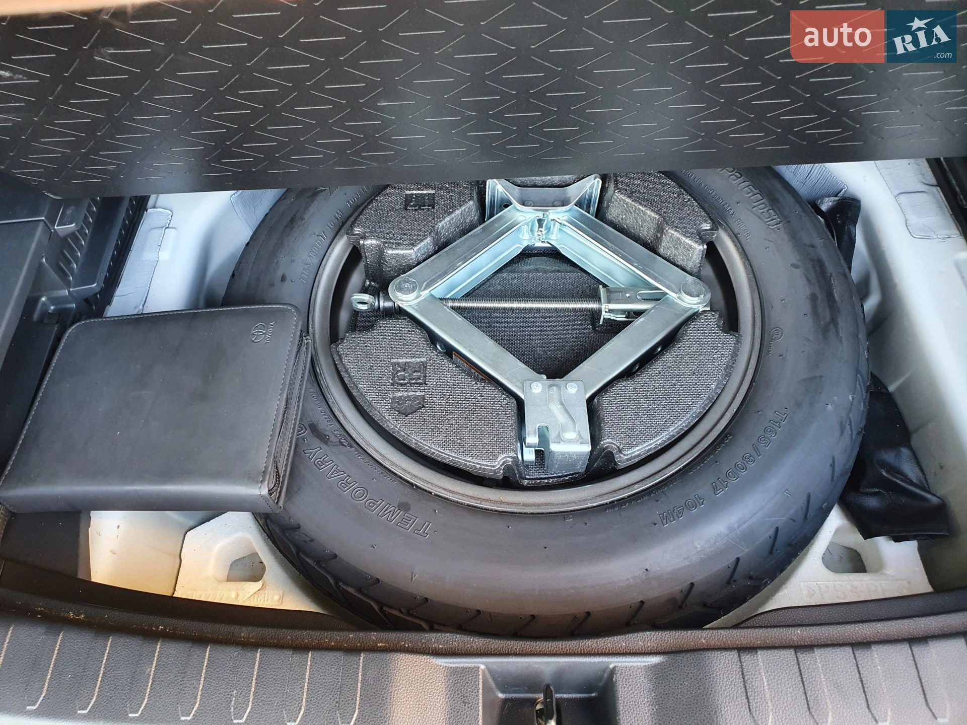 2019 Toyota RAV 4 - мініатюра 44