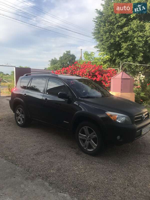 Позашляховик / Кросовер Toyota RAV4 2007 в Борисполі