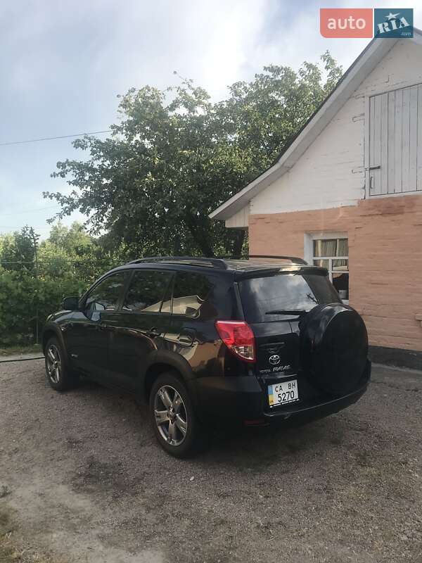 Позашляховик / Кросовер Toyota RAV4 2007 в Борисполі