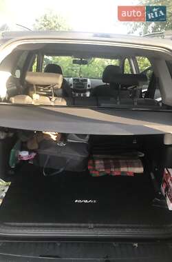 Позашляховик / Кросовер Toyota RAV4 2007 в Борисполі