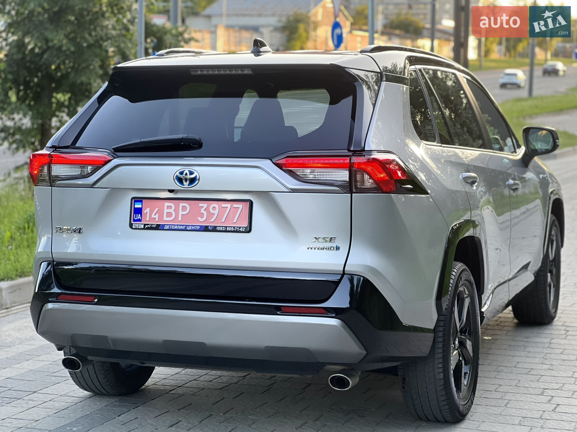 2020 Toyota RAV 4 - мініатюра 16