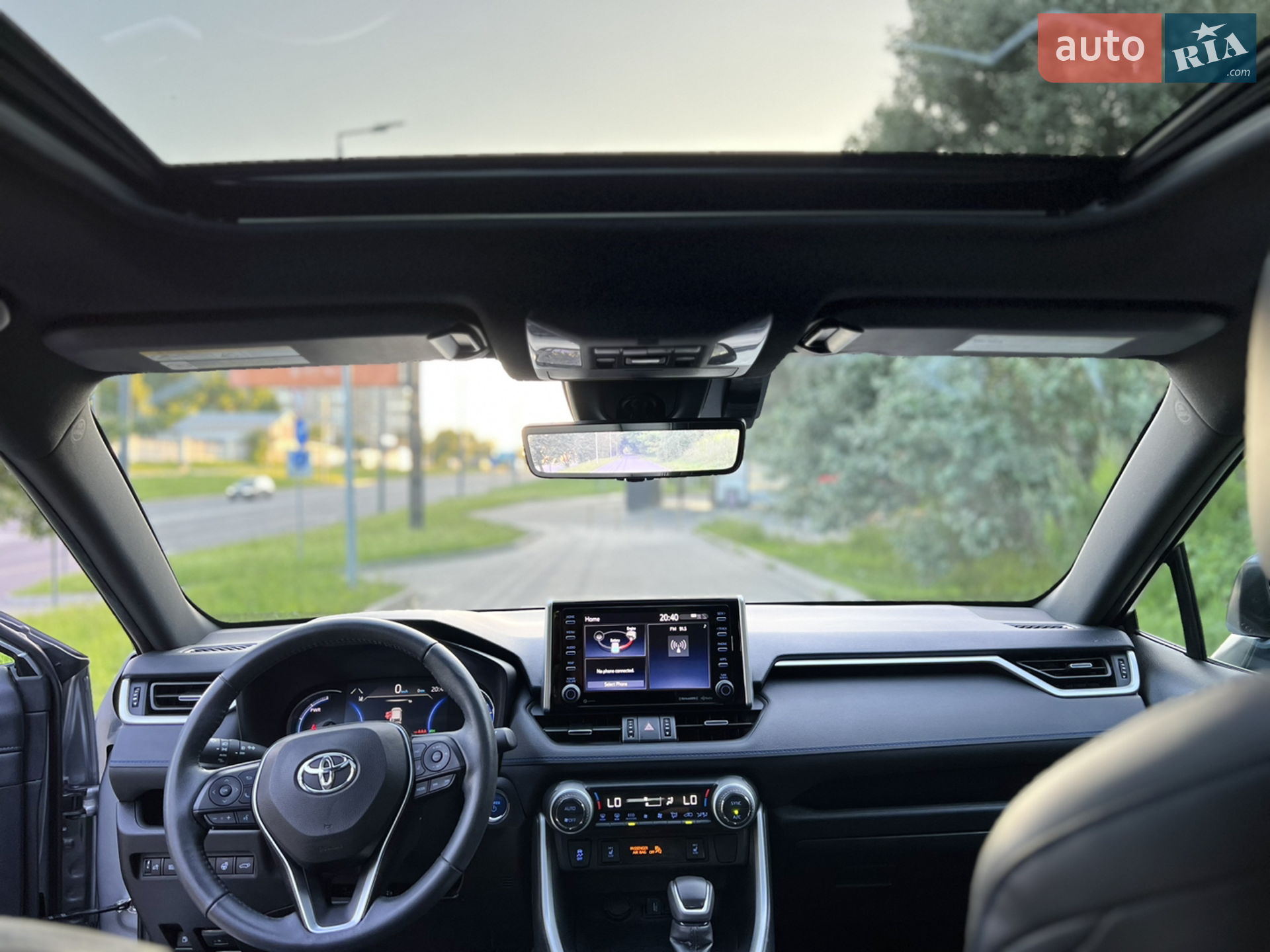 2020 Toyota RAV 4 - мініатюра 24