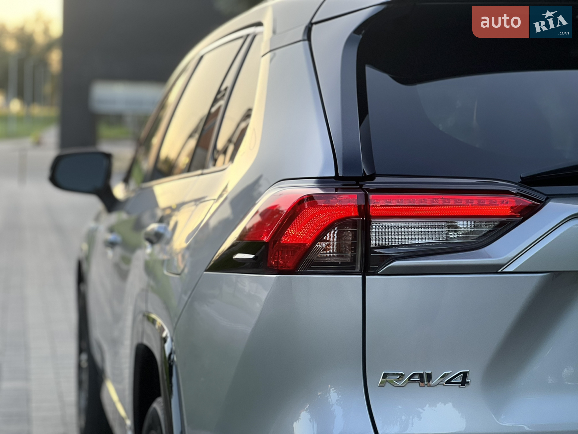 2020 Toyota RAV 4 - мініатюра 34