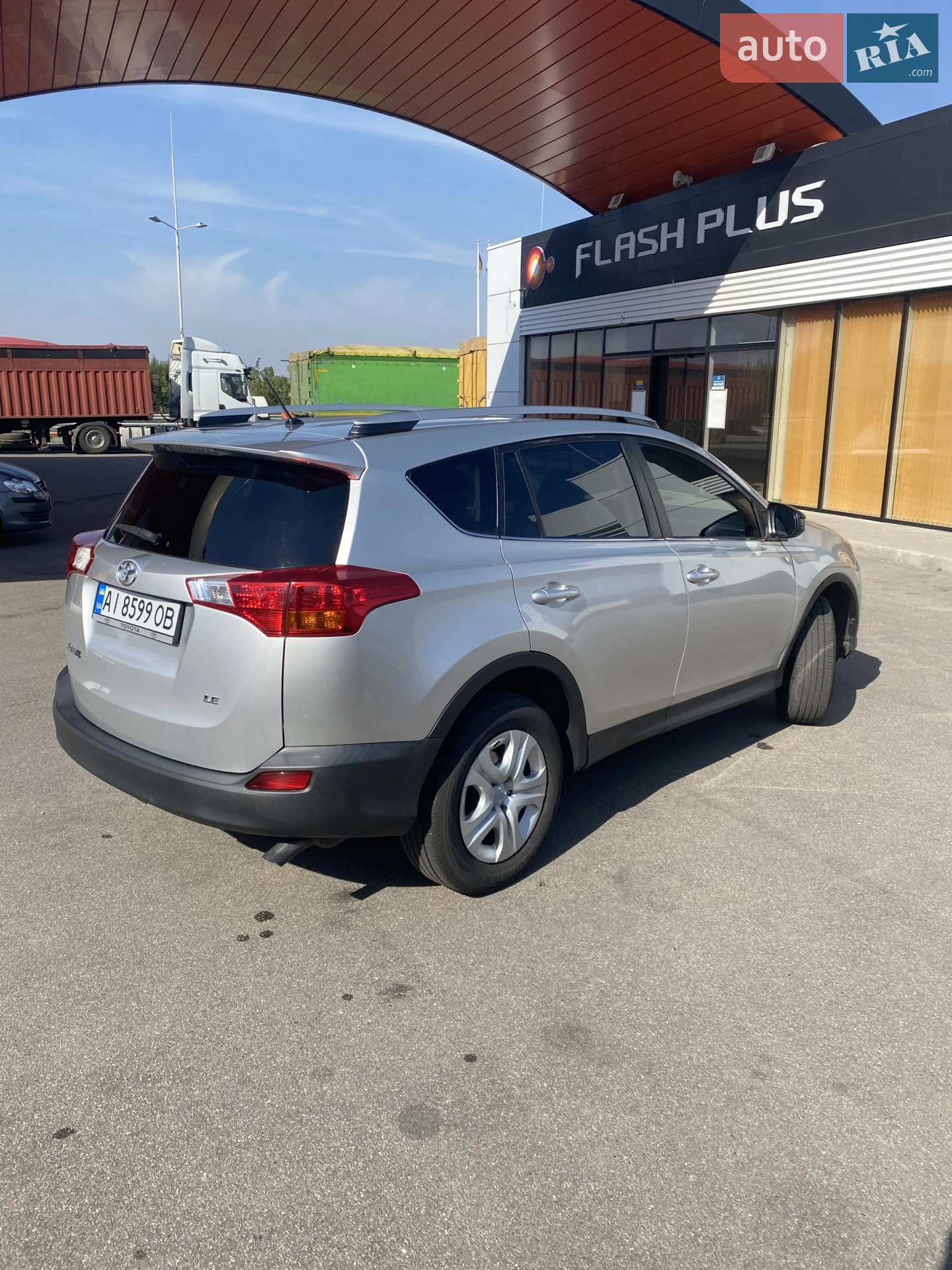 2013 Toyota RAV 4 - мініатюра 3