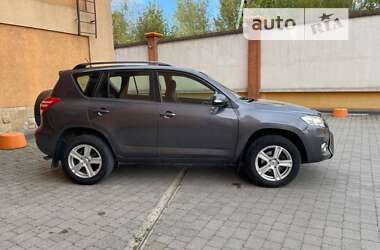 Внедорожник / Кроссовер Toyota RAV4 2010 в Коломые