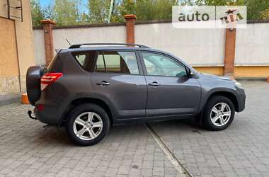 Внедорожник / Кроссовер Toyota RAV4 2010 в Коломые