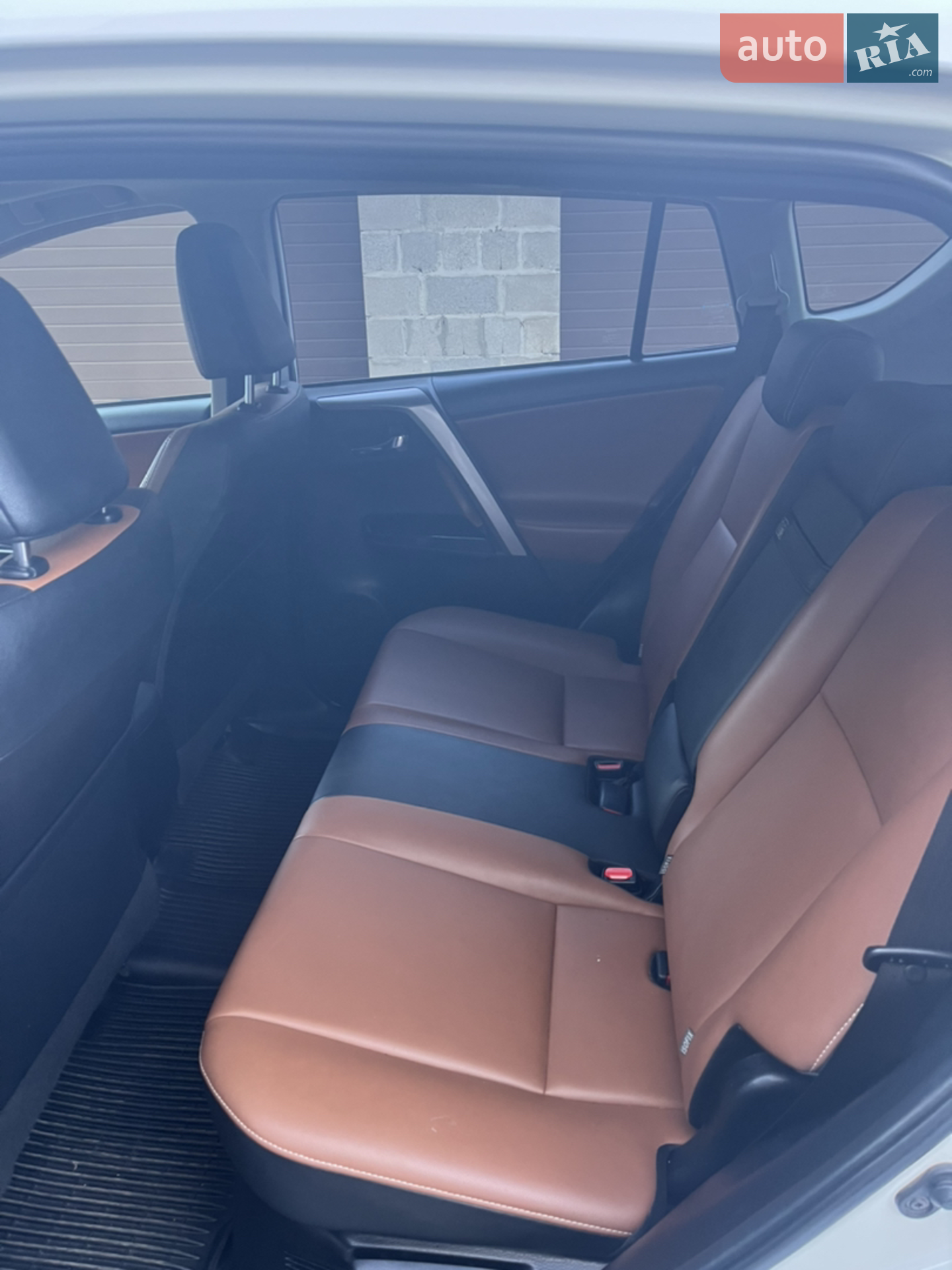 2017 Toyota RAV 4 - мініатюра 15