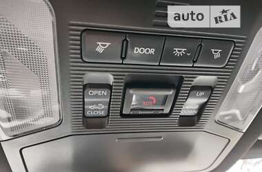 Позашляховик / Кросовер Toyota RAV4 2021 в Полтаві