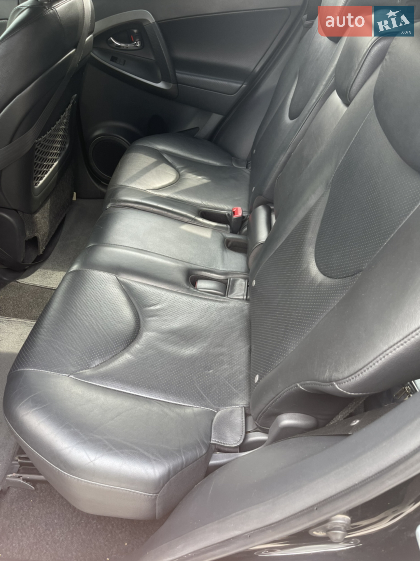 2011 Toyota RAV 4 - мініатюра 8