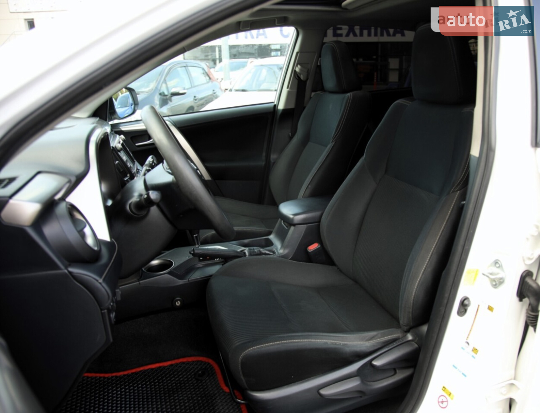 2015 Toyota RAV 4 - мініатюра 2