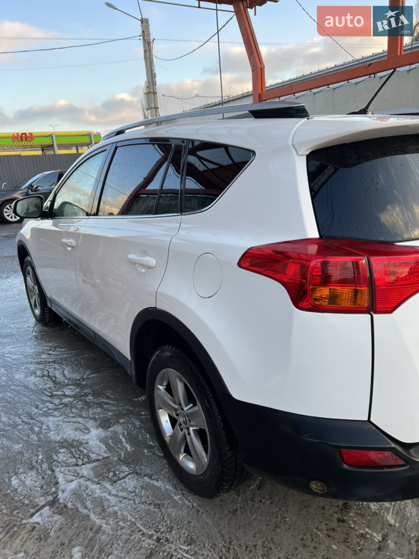 2015 Toyota RAV 4 - мініатюра 18